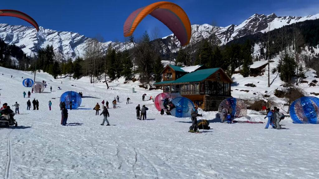 Manali Solang Valley In winters snow season
