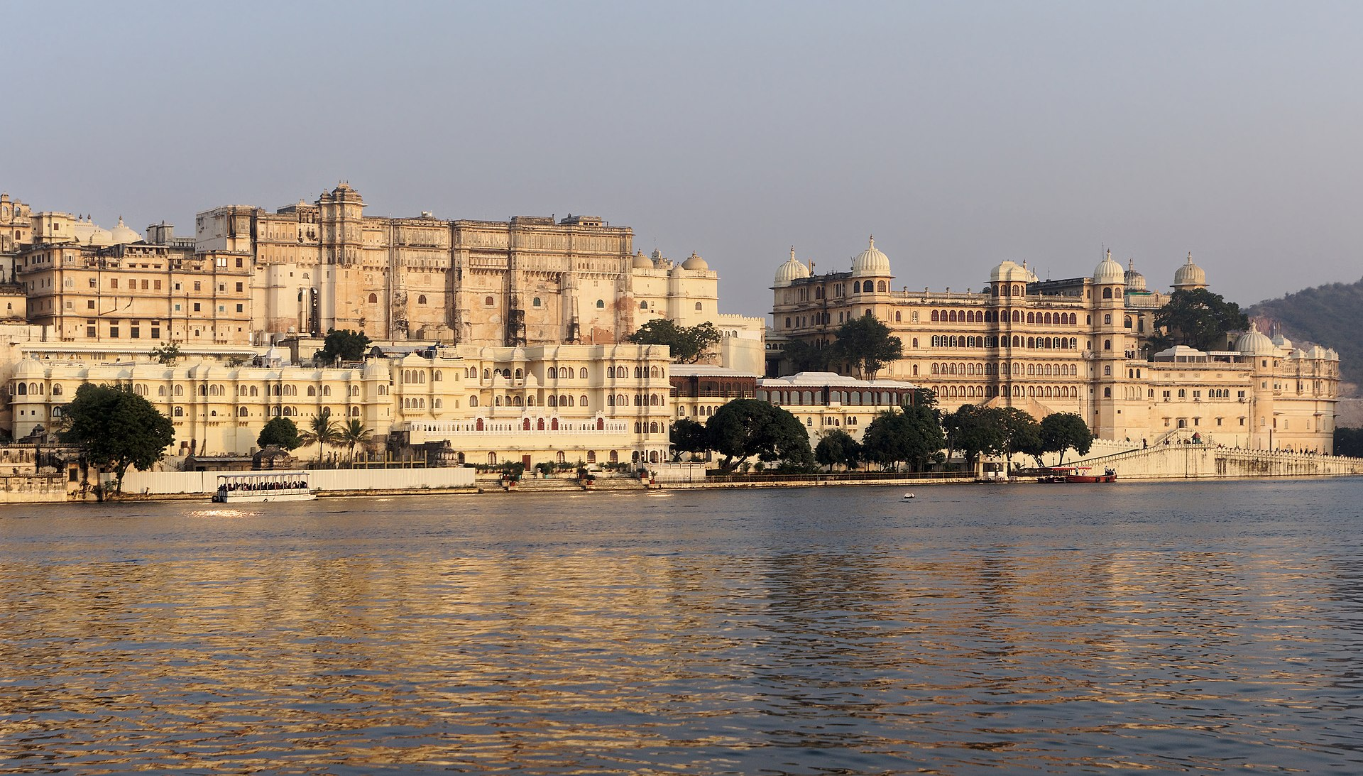 City Palace by Lake Pichola, Udaipur